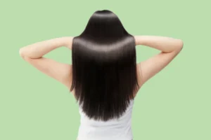 A women with thick hair